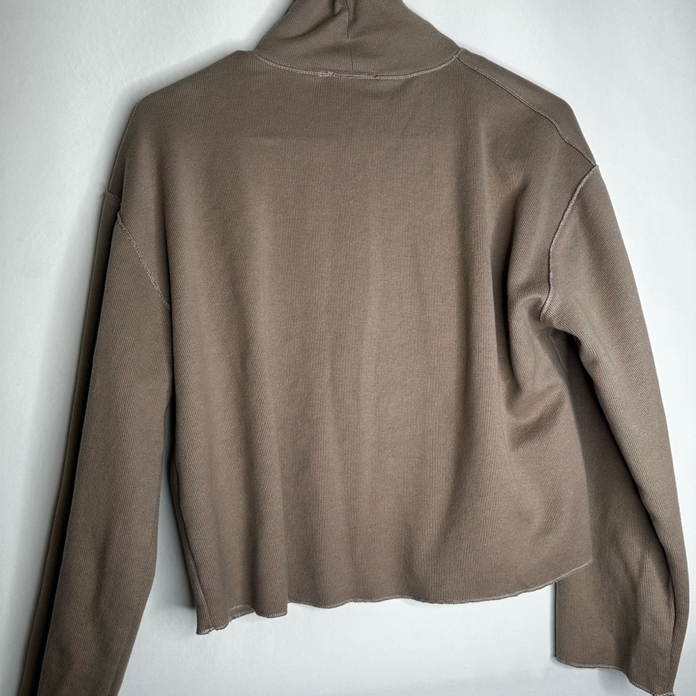 Zara Crewneck Top - Picture 3 of 4